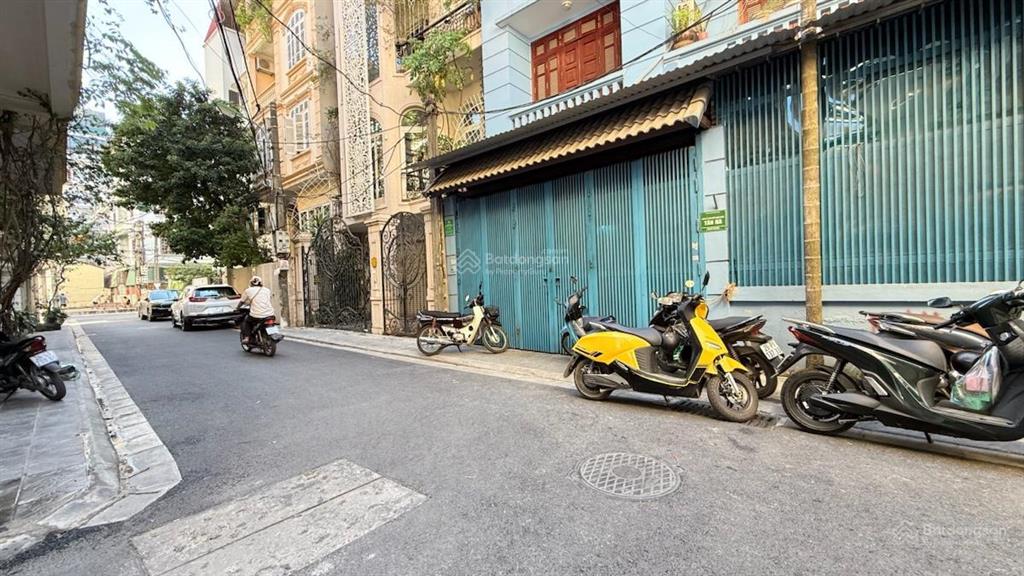 Hàng hiếm  phân lô ô tô tránh  phố phùng chí kiên  cầu giấy  hà nội