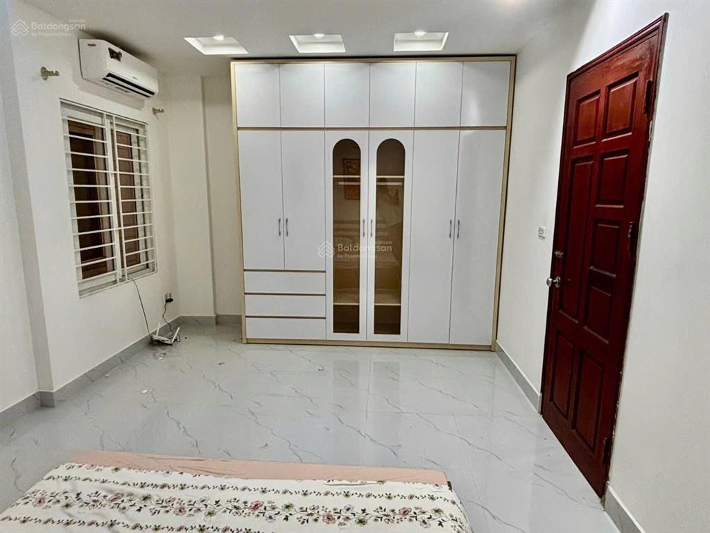 Cho thuê nhà nguyên căn phố hoàng quốc việt  cầu giấy  hà nội
