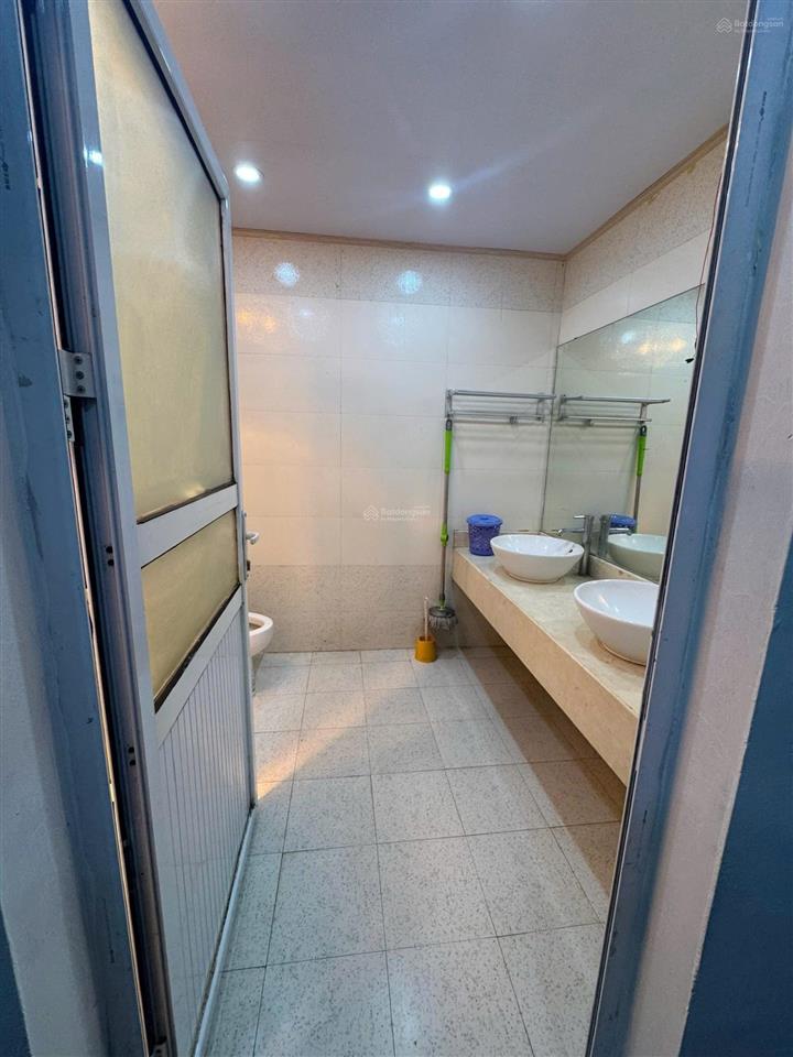 Cho thuê nhà nguyên căn ngõ 394 phố đội cấn  ba đình  hà nội