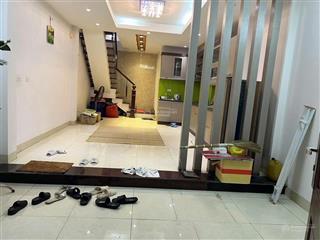 Cho thuê nhà nguyên căn phố xuân đỉnh  xuân la  tây hồ  hà nội