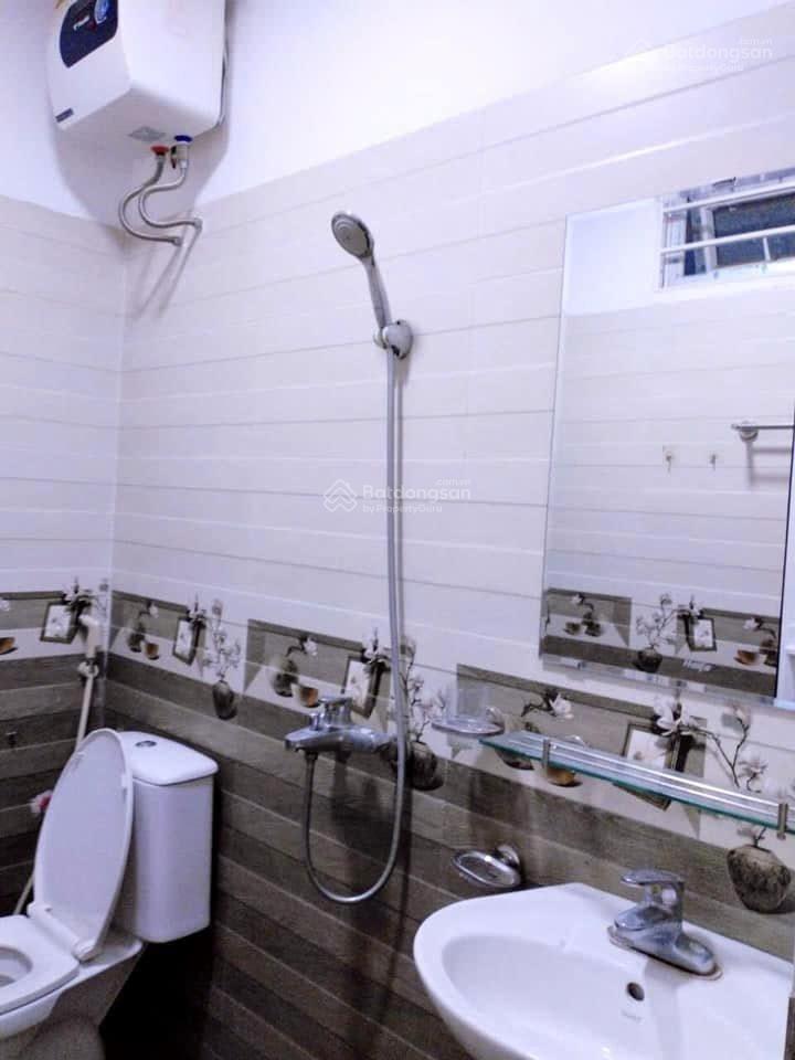 Cho thuê nhà nguyên căn phố phạm văn đồng  hà nội