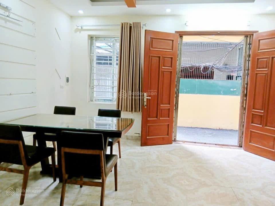 Cho thuê nhà nguyên căn phố phạm văn đồng  hà nội