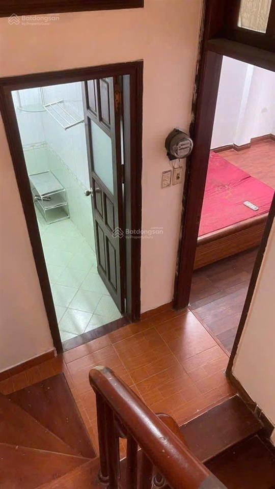 Cho thuê nhà nguyên căn ngõ 61 lê văn lương  thanh xuân  hà nội