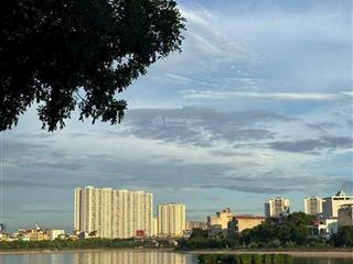 Không còn nhà 6 tỷ đẹp như thế này nữa đâu!! cả phố duy nhất 1 căn nhà dân ở. ngay hồ linh đàm