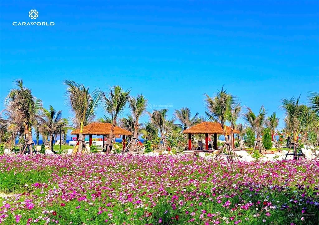 Parasol giá tốt trên thị trường, đã có sổ, dt 122,4m2, 3 mặt công viên.  0384 909 ***