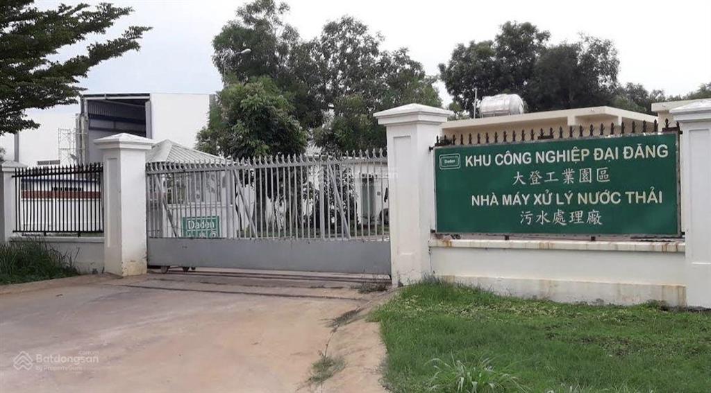 Cho thuê kho, nhà xưởng 4400 m2 tại khu công nghiệp đại đăng, giá thuê 105.000 vnd / m2