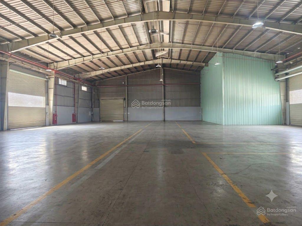 Cho thuê kho, nhà xưởng 3300m2 giá tốt tại khu công nghiệp sóng thần 3, thủ dầu một, bình dương