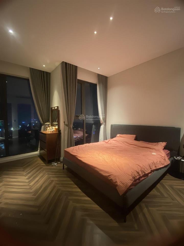 Bán gấp căn hộ 3 ngủ, nội thất đẹp, căn góc, chung cư sun ancora lương yên,  0933 533 ***