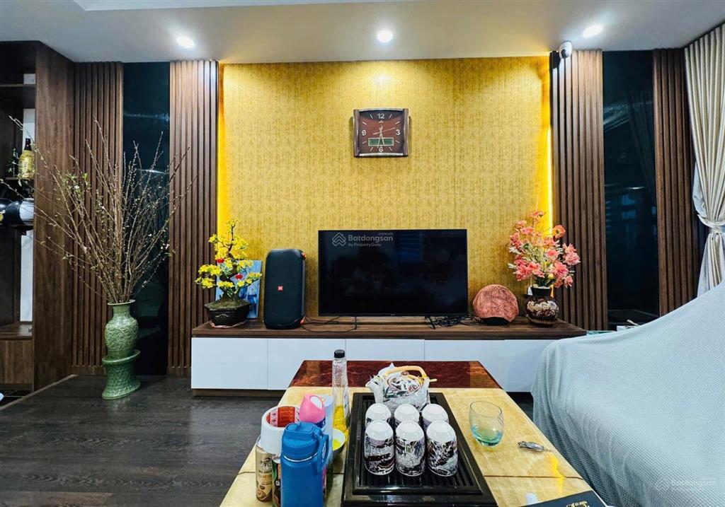 Chính chủ cho thuê căn góc 3 ngủ chung cư imperia minh khai, view tầng cao,  0933 533 ***