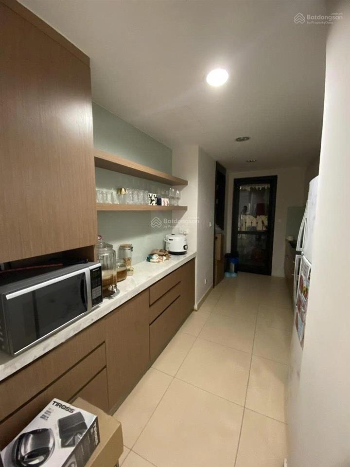 Chính chủ cho thuê căn hộ 3 ngủ chung cư hoàng thành tower mai hắc đế,  0933 533 ***
