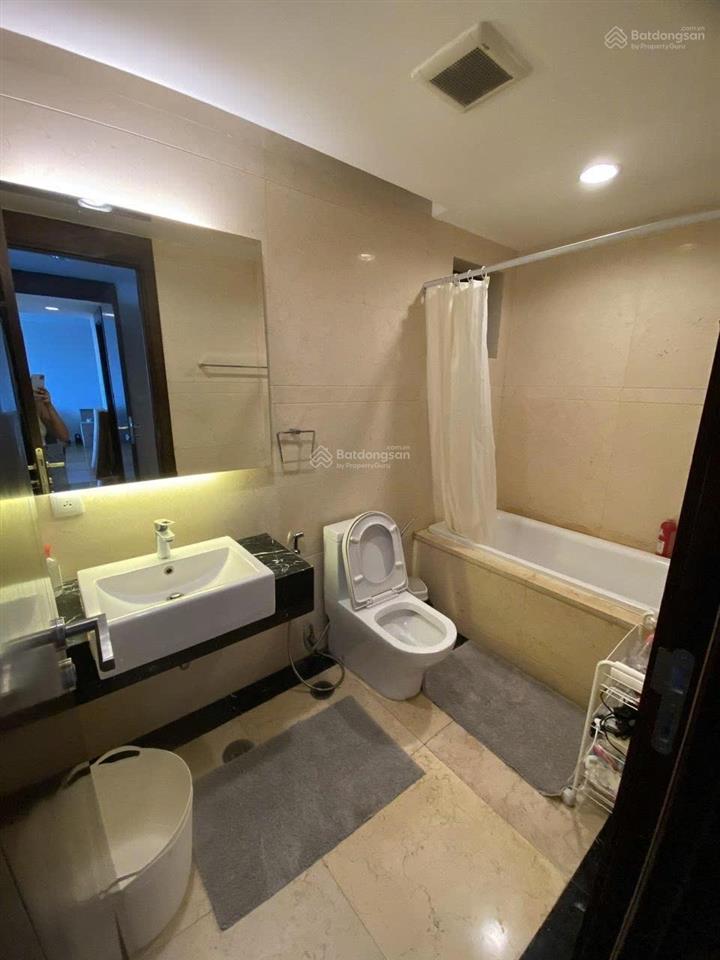Chính chủ cho thuê căn hộ 3 ngủ chung cư hoàng thành tower mai hắc đế,  0933 533 ***