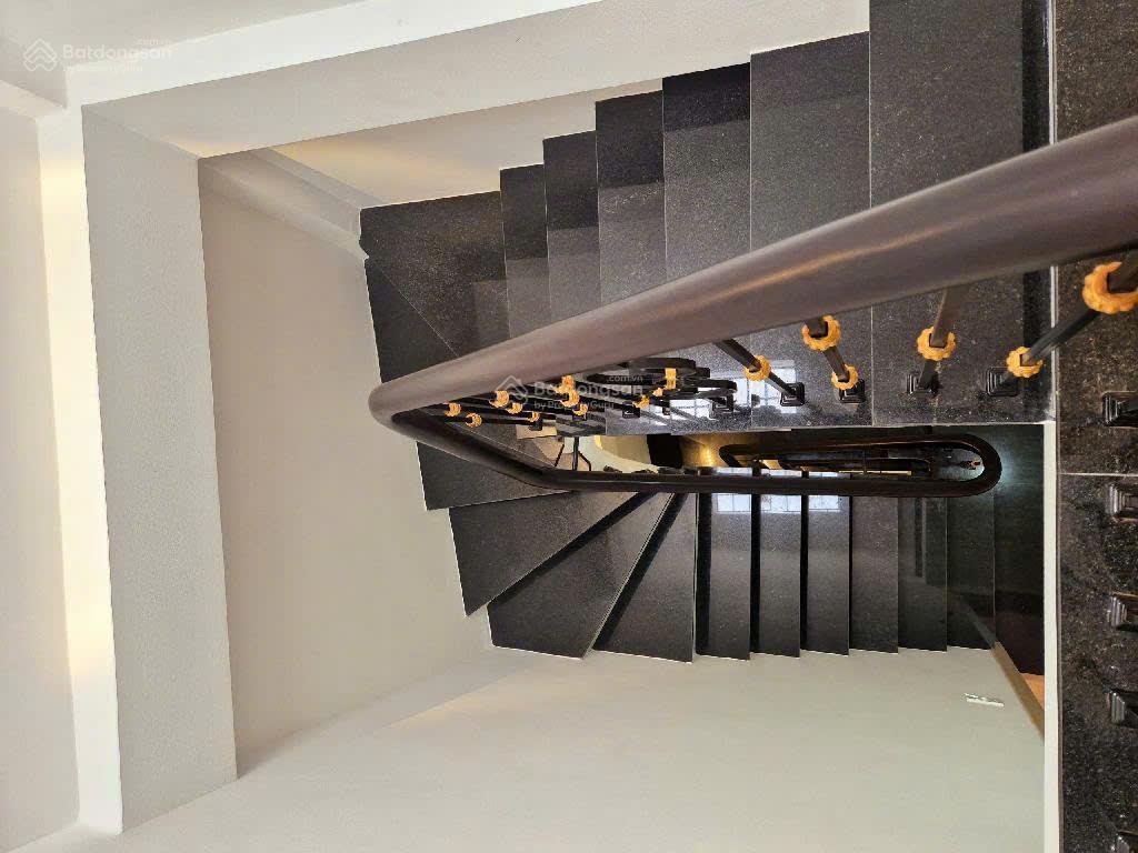 Bán nhà chính chủ phố thanh nhàn dt 22m² 4t mt 3.5m giá nhỉnh 5.6tỷ 0947 913 ***