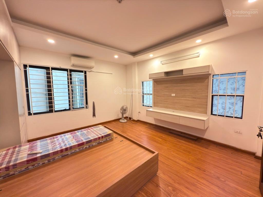 Bán nhà võ thị sáu dt 35m², 4,5t mt 3.3m giá 8 tỷ 0947 913 ***