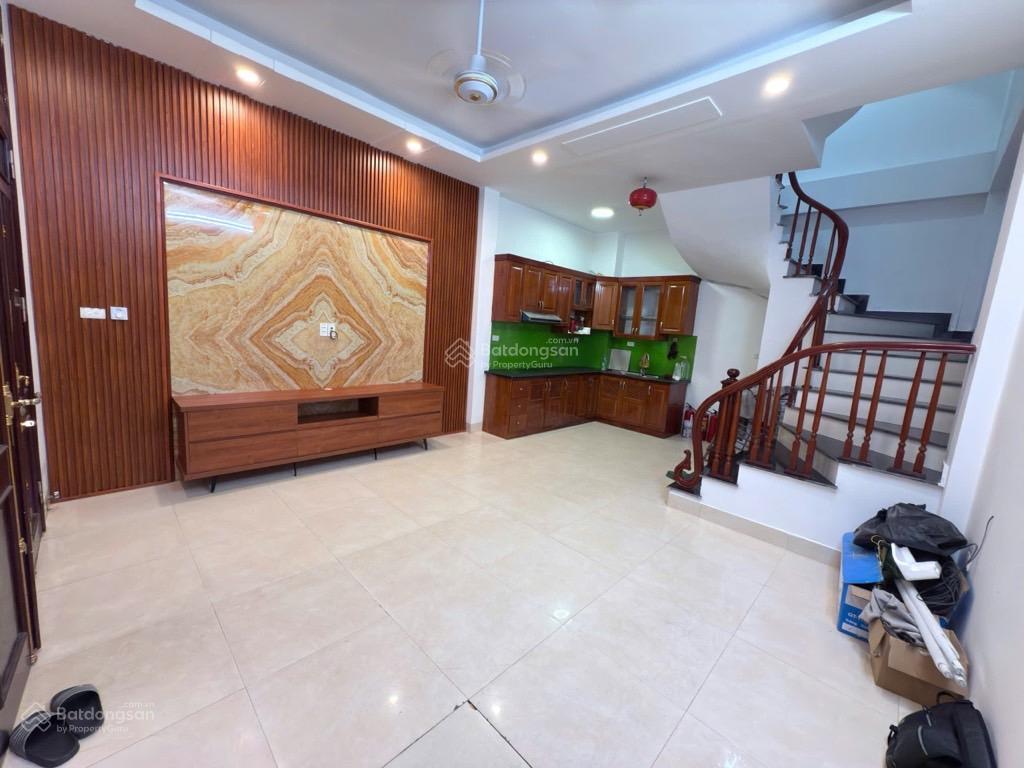 Bán nhà võ thị sáu dt 35m², 4,5t mt 3.3m giá 8 tỷ 0947 913 ***
