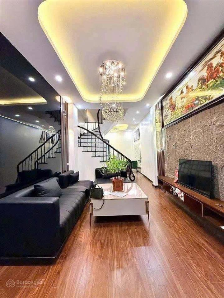 Bán lô góc 523 minh khai 40m² 5t 7,85 tỷ hai bà trưng 0947 913 ***