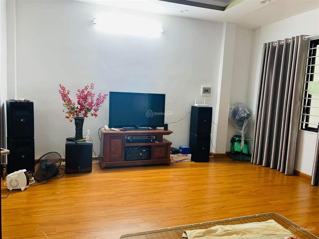 Bán gấp lô góc 41m2, 5t, mt 3.6m, giá nhỉnh 7 tỷ dương văn bé, hai bà trưng 0947 913 ***