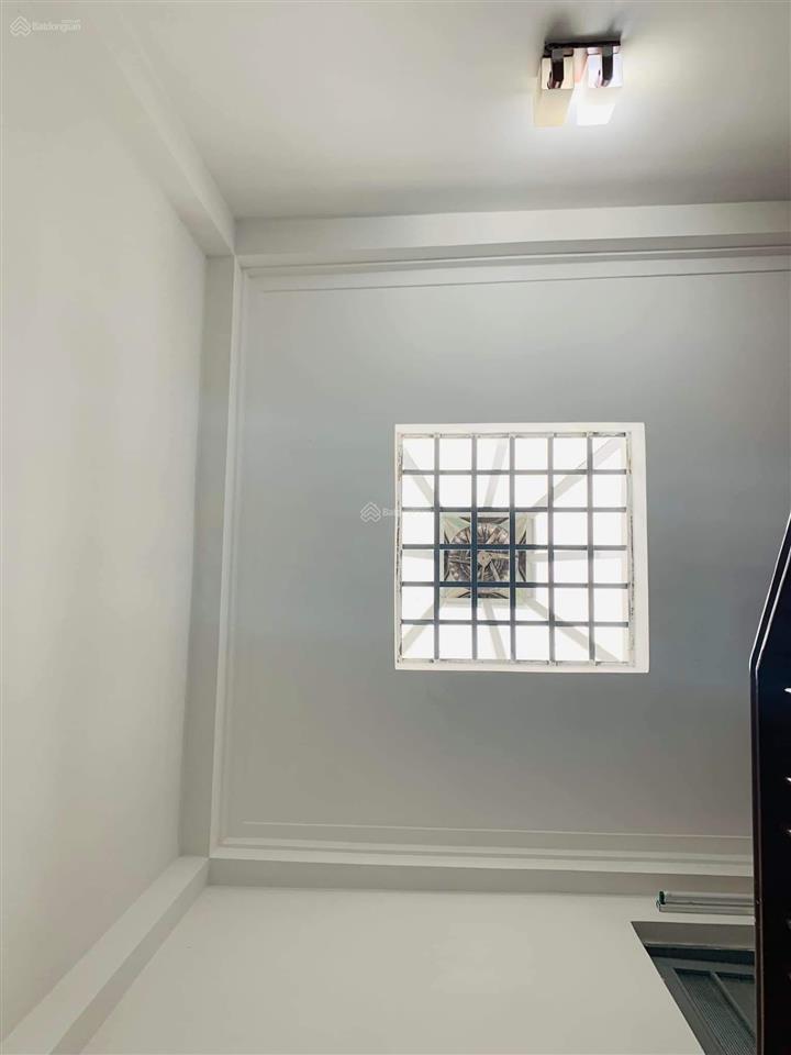Bán gấp lô góc 41m2, 5t, mt 3.6m, giá nhỉnh 7 tỷ dương văn bé, hai bà trưng 0947 913 ***