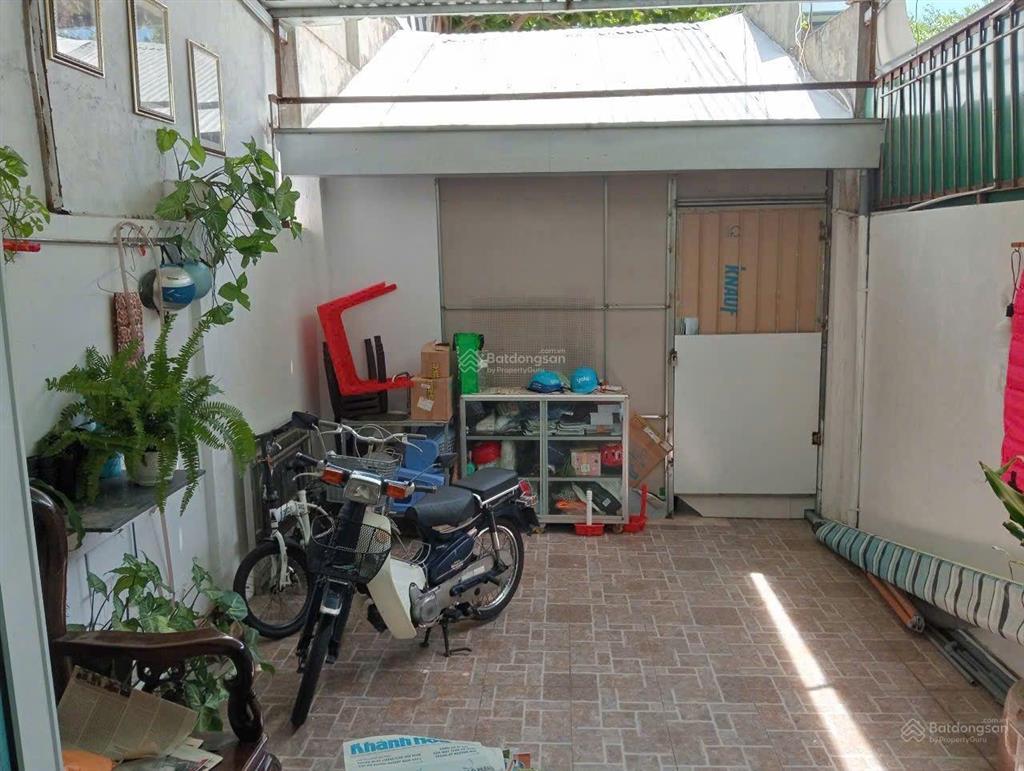 Bán nhà mặt tiền nguyễn thị minh khai, nha trang 18 tỷ