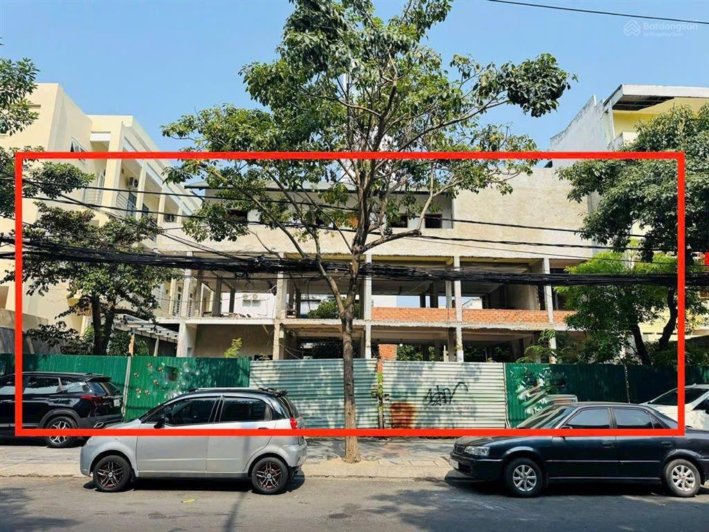 Siêu phẩm kinh doanh tốt cho khách địa phương và du lịch, 570m2/ sàn, ngang 22.3m