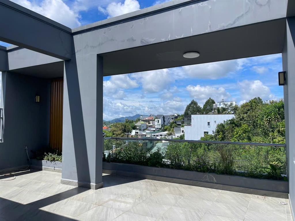 735m2 (12,5x70m) sẵn 200 thổ cư  biệt thự trung tâm phường b'lao  tp.bảo lộc