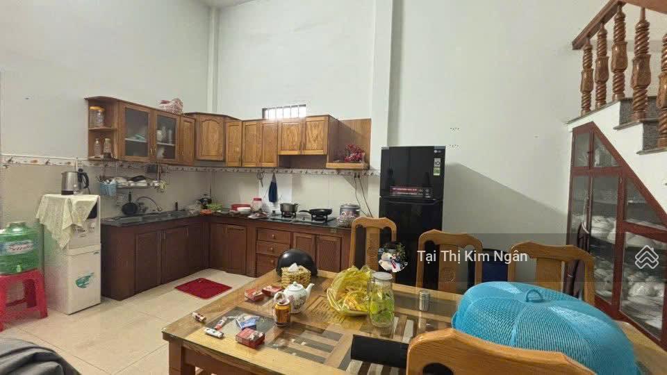 Nhà có sân vườn lữ gia  lộc châu  bảo lộc  dt 6.5m x 40m sẵn 100m2 thổ cư, đường oto