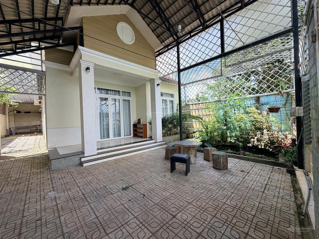 Nhà trung tâm bảo lộc  dt 10mx21m sẵn thổ cư huỳnh thúc kháng  phường 2