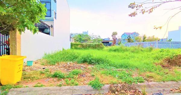 2 tỷ4 sở hữu lô đất hạ bằng gần khu công nghệ cao, và các trường đại học