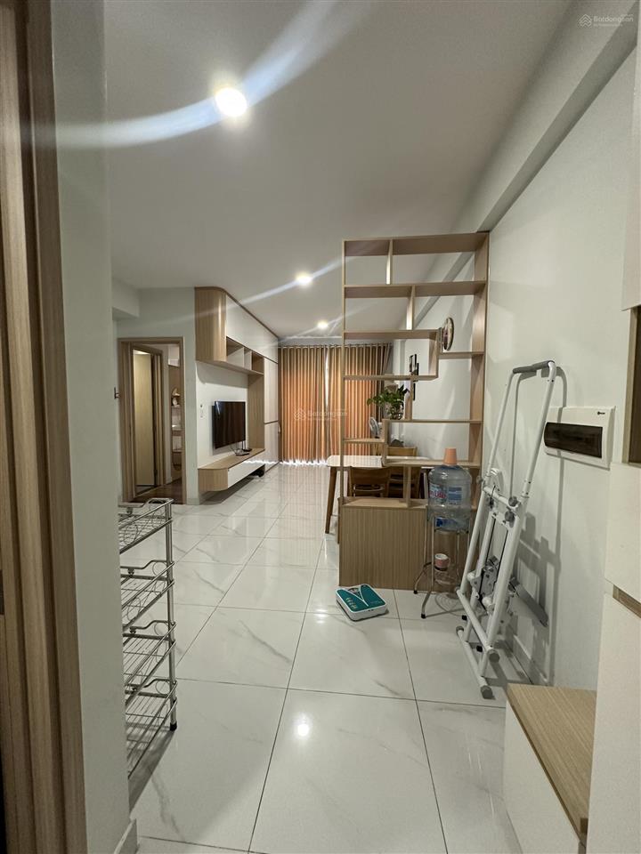 Cho thuê căn hộ lovera vista full nt 2pn 2wc 8 triệu/tháng
