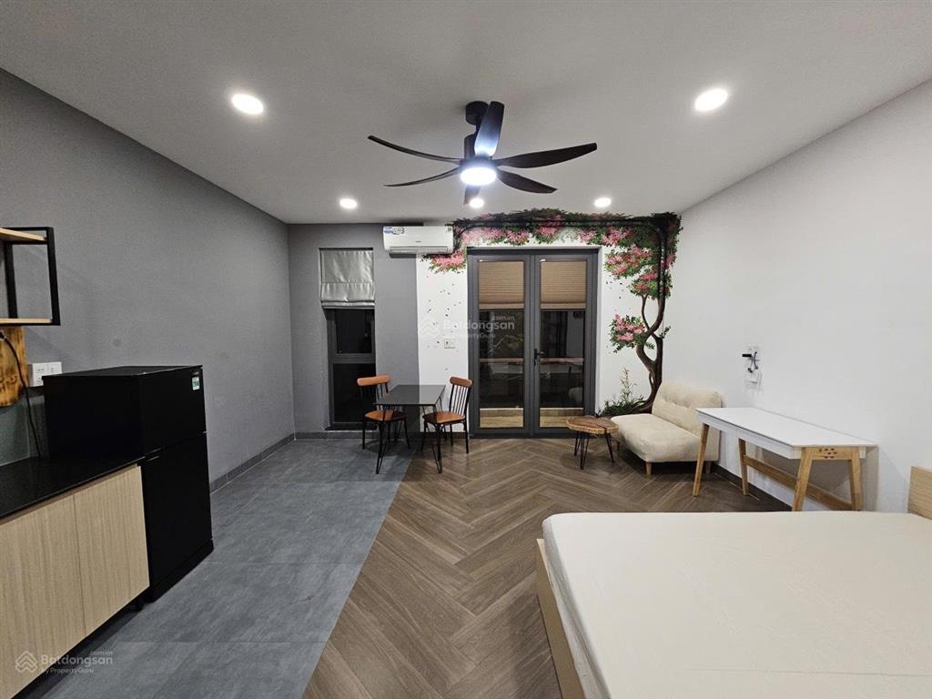 Cho thuê studio có thang máy full nội thất cao cấp free hồ bơi + gym
