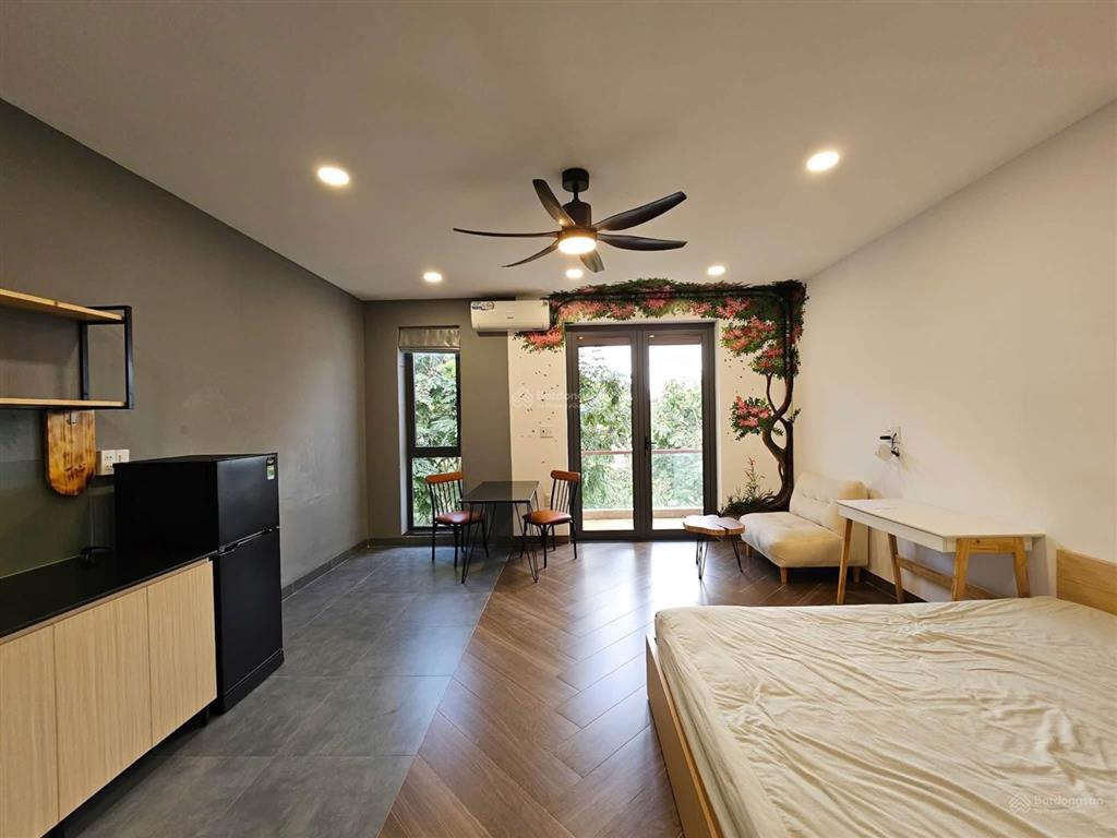 Cho thuê studio có thang máy full nội thất cao cấp free hồ bơi + gym