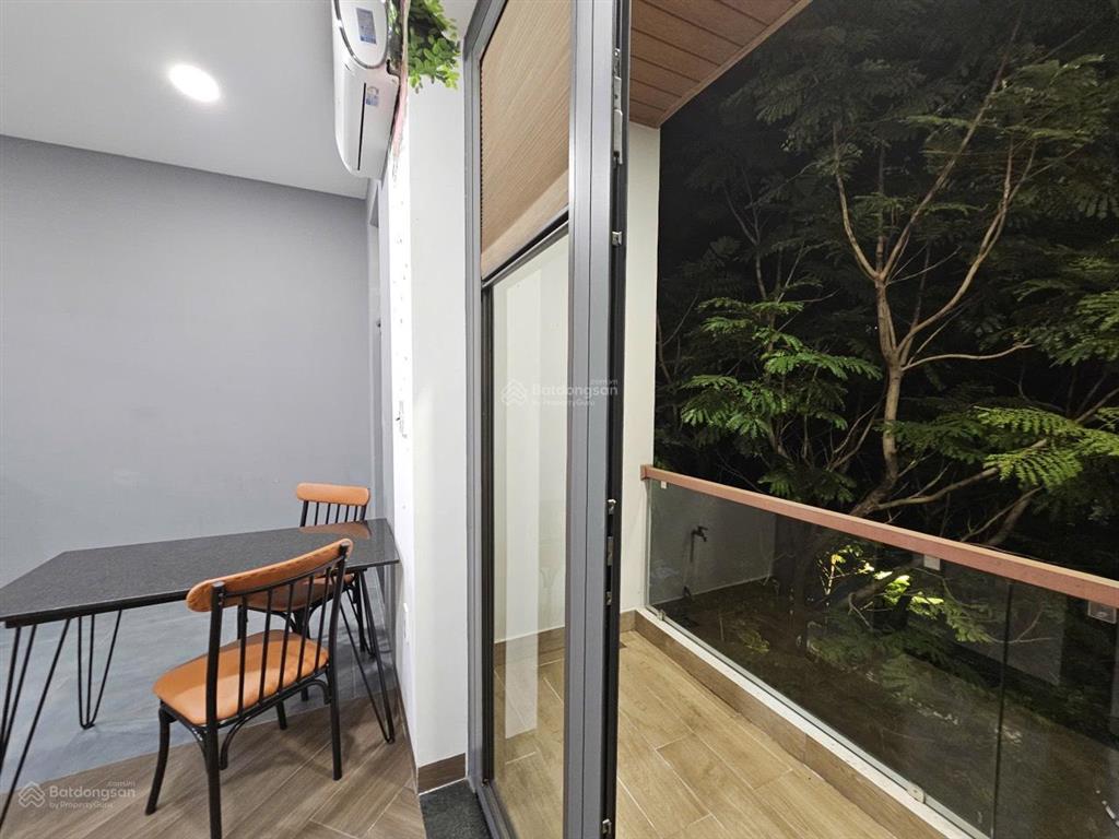 Cho thuê studio có thang máy full nội thất cao cấp free hồ bơi + gym