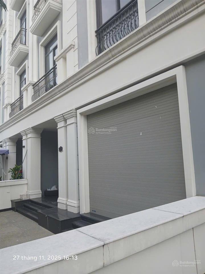 Bán nhà phố/shophouse khu manhantan glory  vinhomes grand park