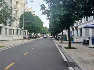 Bán nhà phố/shophouse khu manhantan glory  vinhomes grand park