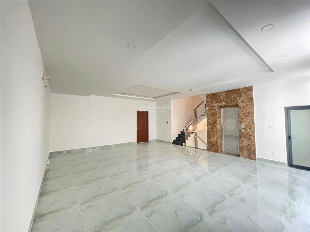 Bán nhà phố/shophouse manhantan  vinhomes grand park