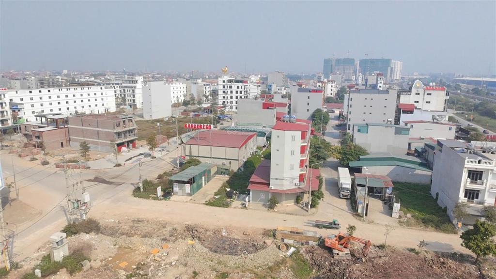 Bán 1 cặp đất 144m² view công viên, cách vài lô ra đường gom giá 9,x tỷ phường nếnh, tỉnh bắc ninh