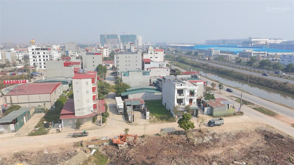Bán 1 cặp đất 144m² view công viên, cách vài lô ra đường gom giá 9,x tỷ phường nếnh, tỉnh bắc ninh
