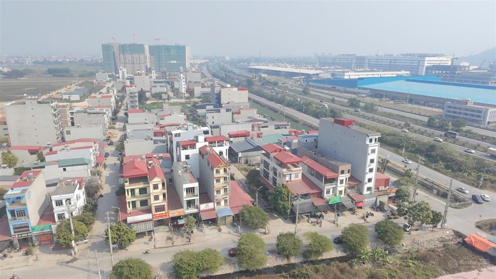 Bán 1 cặp đất 144m² view công viên, cách vài lô ra đường gom giá 9,x tỷ phường nếnh, tỉnh bắc ninh
