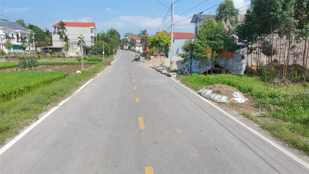 Bán đất 2 mặt tiền, 100m², hành lang hơn 15m, giá hơn 1 tỷ tại đồi rồng, tân yên, tỉnh bắc ninh
