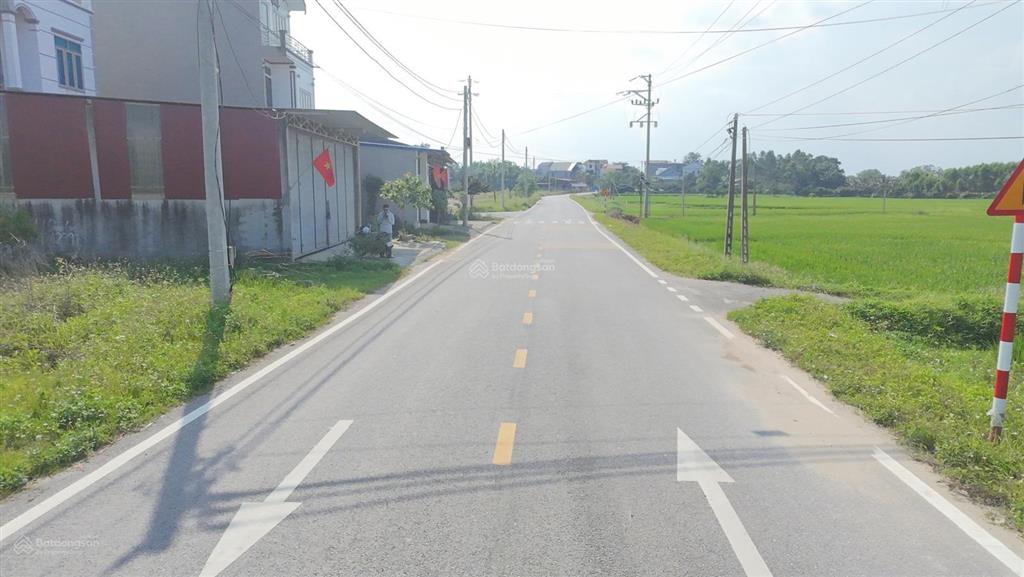 Bán đất 2 mặt tiền, 100m², hành lang hơn 15m, giá hơn 1 tỷ tại đồi rồng, tân yên, tỉnh bắc ninh