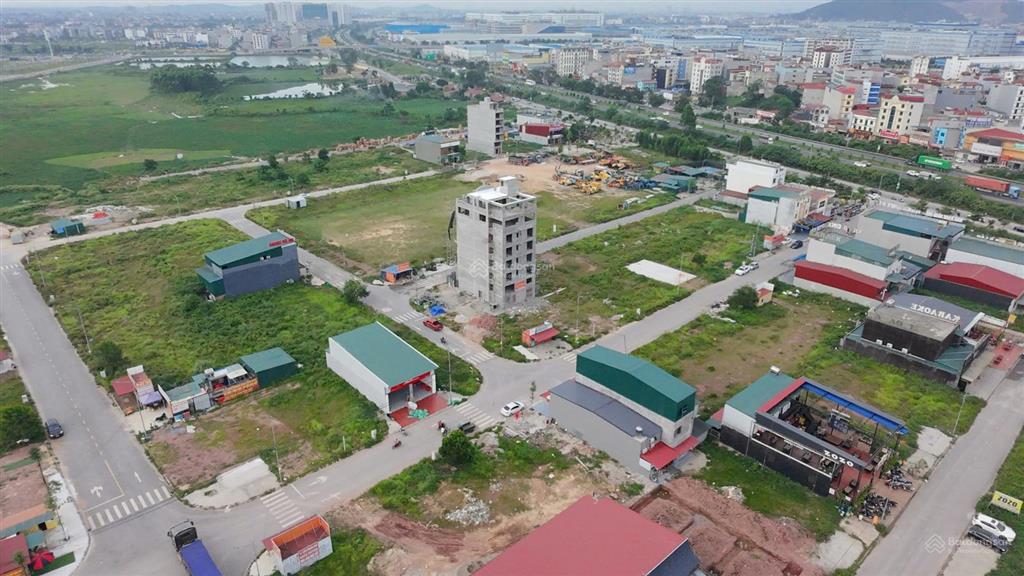 Bán gấp lô đất 100m2 giá 2,9x tỷ tại đồng vân quang châu, phường nếnh, tỉnh bắc ninh sát tabudec