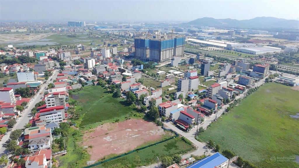Bán lô đất 76,5m2 đồng lớn dãy m trục thông chung cư vegahomes quang châu, nếnh, bắc ninh 4,x tỷ