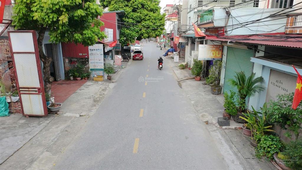 Bán đất bán đất tặng nhà 175m2 trục chính hoàng mai, phường nếnh, bắc ninh giá thương lượng mạnh