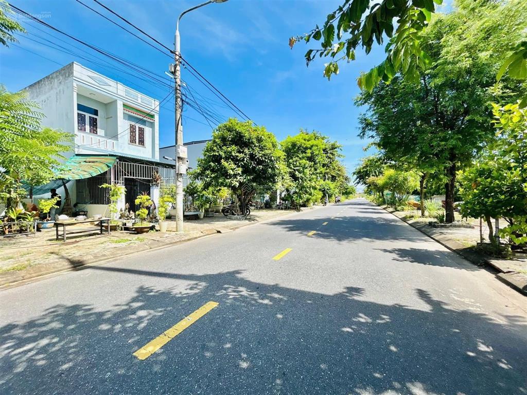 Hằng phương nữ sĩ 7m5  tđc bá tùng  dt 100m2  giá 4.850 tỷ