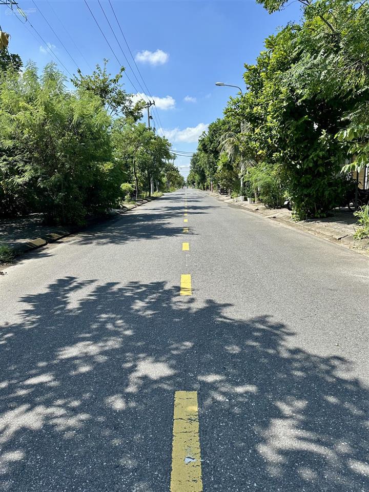 Hằng phương nữ sĩ 7m5  tđc bá tùng  dt 100m2  giá 4.850 tỷ