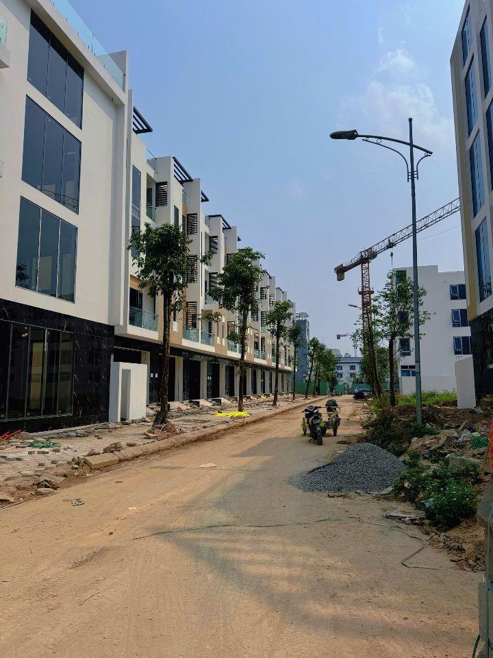 100m2 đất liền kề đường 25m b1.2 lk5 lô 18 cienco 5 thanh hà bán gấp! 0888662811
