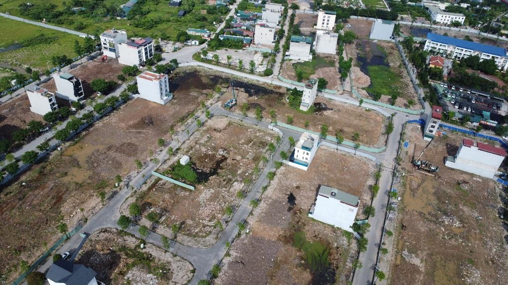 Chỉ 8tỷ sở hữu 100m2 đất liền kề + 4,5 tầng xây thô hoàn thiện B1.4 Thanh Hà Cienco 5 giá rẻ nhất, ở ngay.