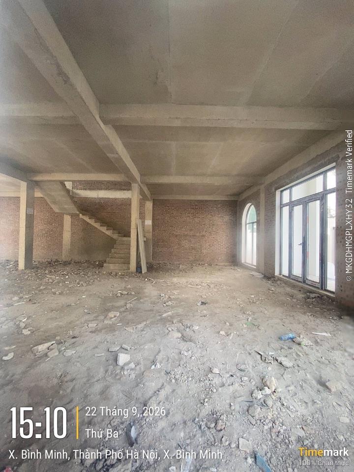 Cho thuê 270m2 (12x22.5) biệt thự 3.5 tầng B2.2 BT1 đối diện CF King Thanh Hà