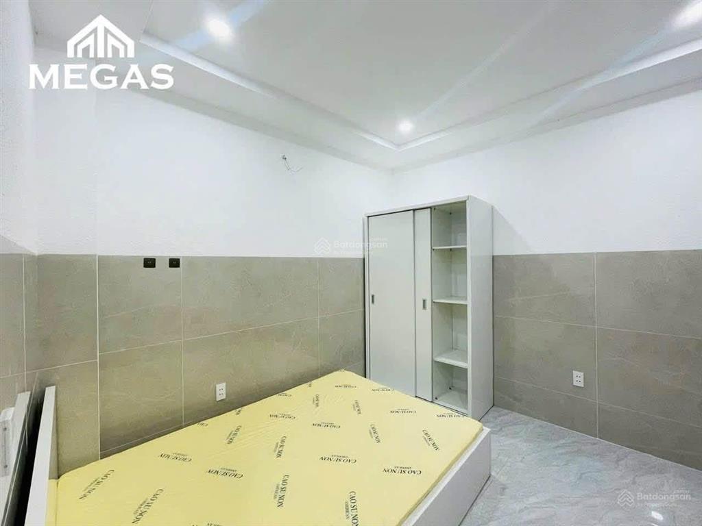 Cho thuê phòng đầy đủ nội thất, có thang máy giá sinh viên đối diện đh bách khoa q10
