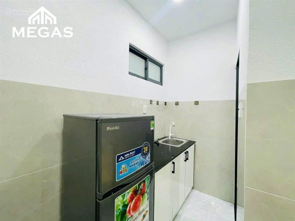 Cho thuê phòng đầy đủ nội thất, có thang máy giá sinh viên đối diện đh bách khoa q10