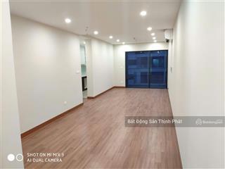 Nổi bật! cho thuê căn hộ gold season 47 nguyễn tuân, 3 phòng ngủ 80m2, giá chỉ 16 triệu/tháng